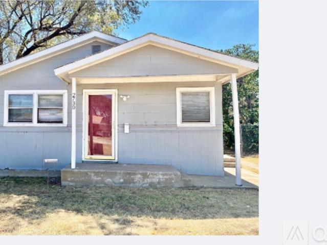 3 BR, 1 BA Apartment 2730 E 3rd St, Lubbock, TX 79403