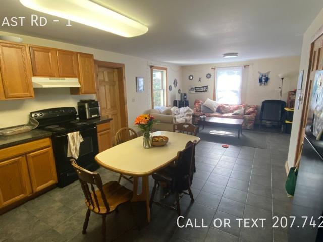 3 BR, 1 BA Apartment 279 Mast Rd, Durham, NH 03824