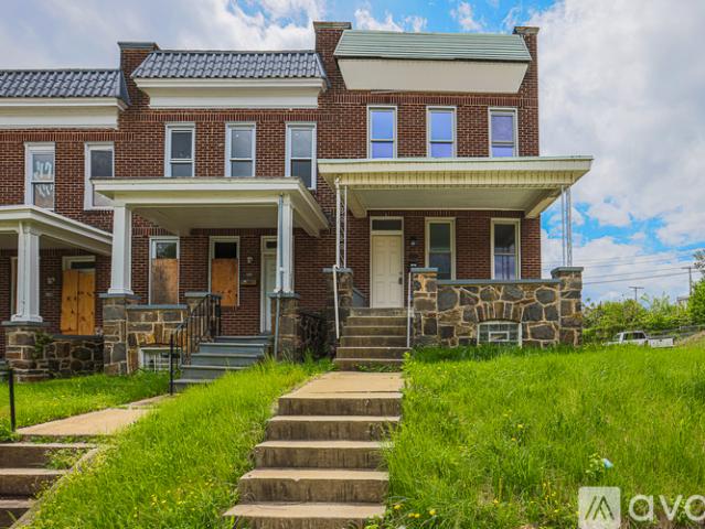 3 BR, 1 BA Apartment 2819 Presbury Street, Unit *, Baltimore, MD 21216