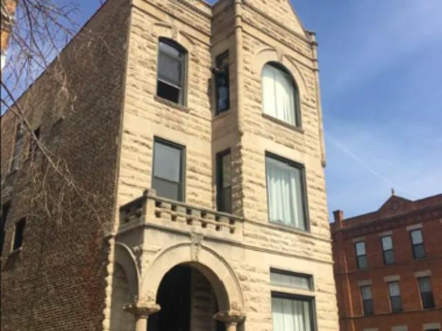 3 BR, 1 BA Apartment 2900 West Lexington Street, Unit 3, Chicago, IL 60612