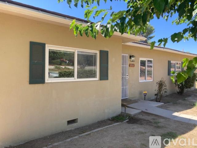 3 BR, 1 BA Apartment 2960 W George St, Banning, CA 92220