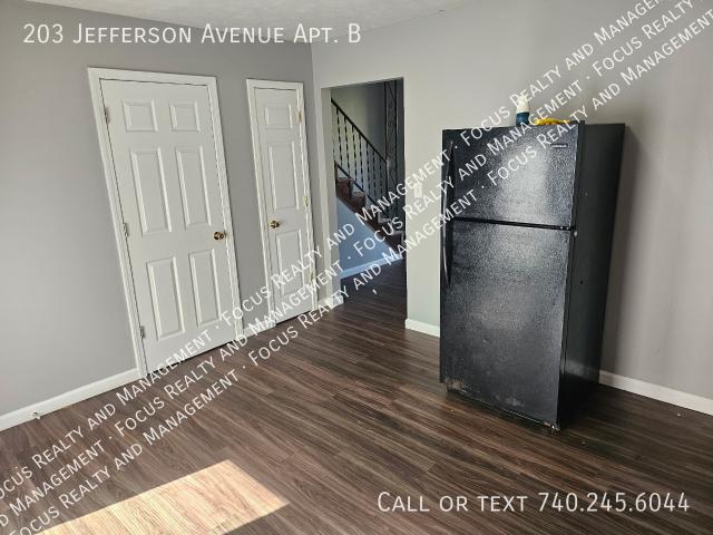 3 BR, 1 BA Apartment 203 Jefferson Avenue Apt. B, Ashville, OH 43103