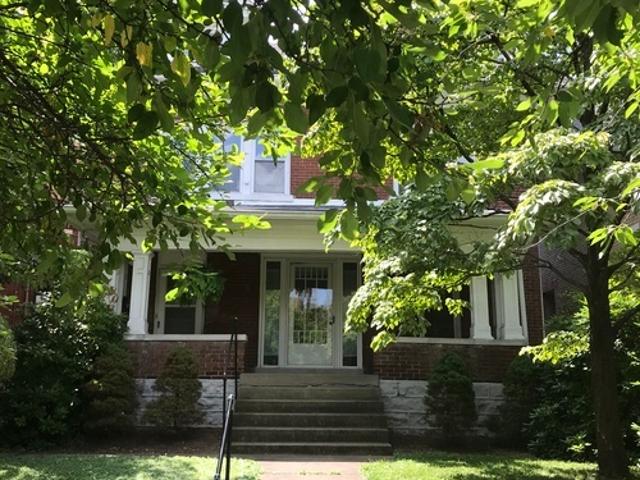 3 BR, 1 BA Apartment 2008 Baringer Avenue, Unit 2, Louisville, KY 40204