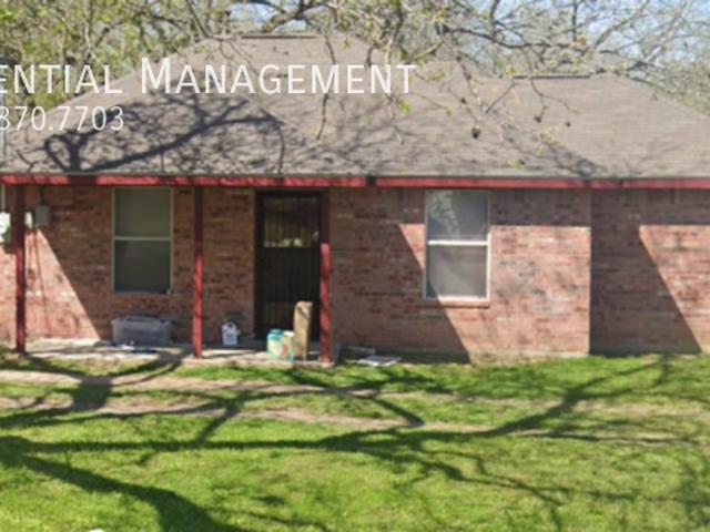 3 BR, 1 BA Apartment 207 8th St, Moody, TX 76557