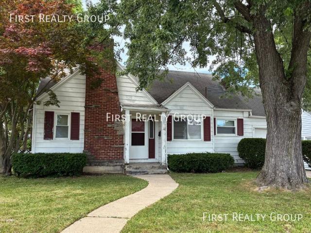 3 BR, 1 BA Apartment 207 Ashwood Avenue, Dayton, OH 45405