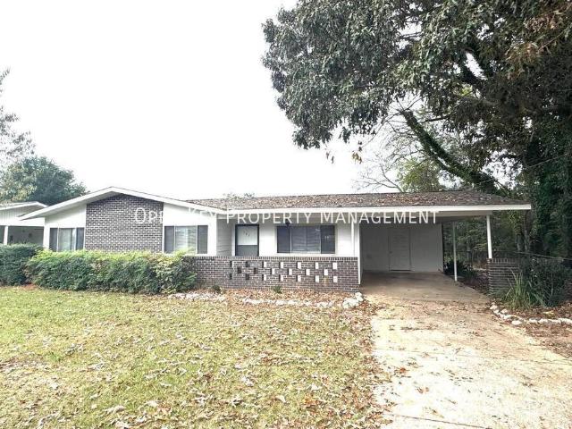 3 BR, 1 BA Apartment 207 Plaza Dr, Daleville, AL 36322
