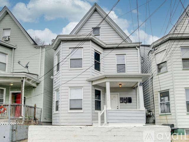 3 BR, 1 BA Apartment 209 N 4th St, Unit 1st Floor, Paterson, NJ 07522