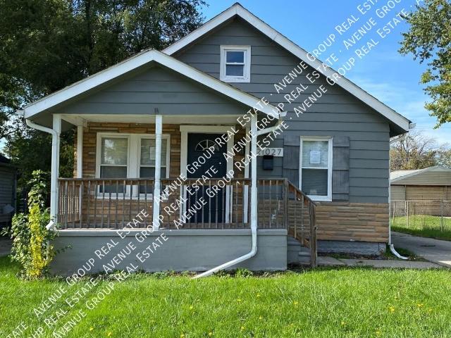 3 BR, 1 BA Apartment 21027 Gentner St, Warren, MI 48089