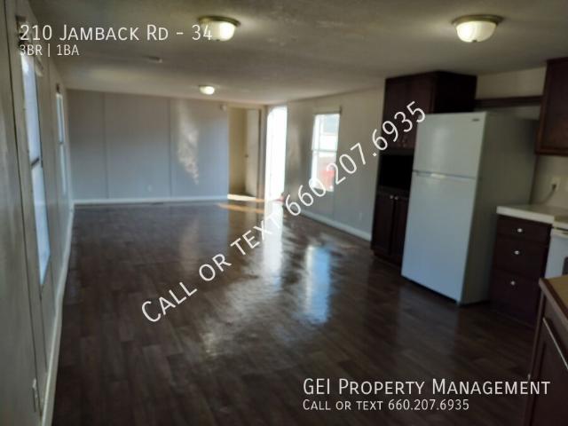 3 BR, 1 BA Apartment 210 Jamback Rd, Anniston, AL 36207