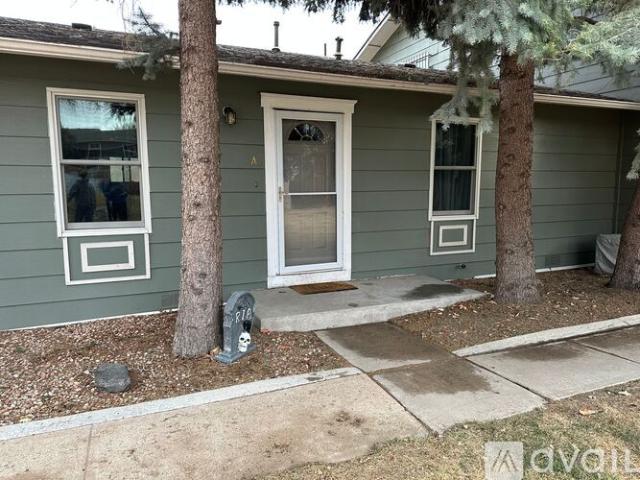 3 BR, 1 BA Apartment 2111 Coronado Parkway North, Unit Apt A, Denver, CO 80229