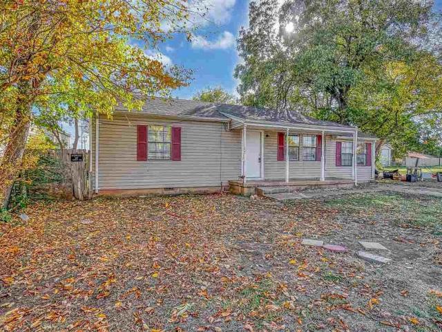 3 BR, 1 BA Apartment 2112 NW Bessie Ave, Lawton, OK 73505