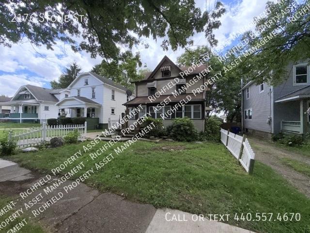 3 BR, 1 BA Apartment 2176 Stone St, Cuyahoga Falls, OH 44221