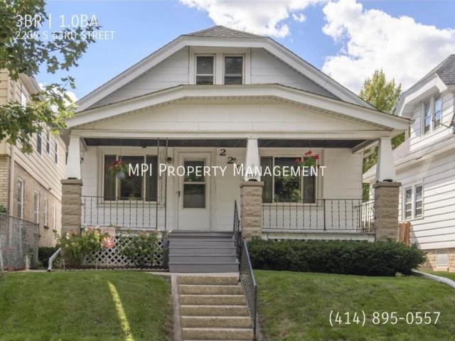 3 BR, 1 BA Apartment 2209 S 63RD STREET, WEST ALLIS, WI 53219