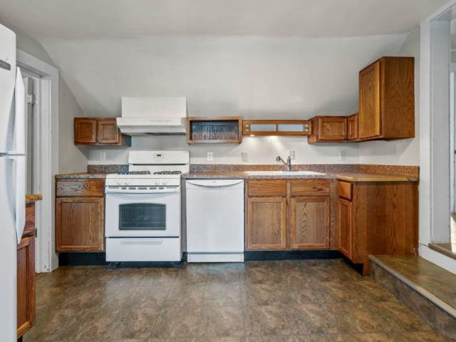 3 BR, 1 BA Apartment 220 West 9th Street Unit 904 1/2, Cedar Falls, IA 50613