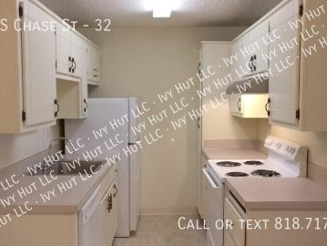 3 BR, 1 BA Apartment 2215 S Chase St, Port Angeles, WA 98362