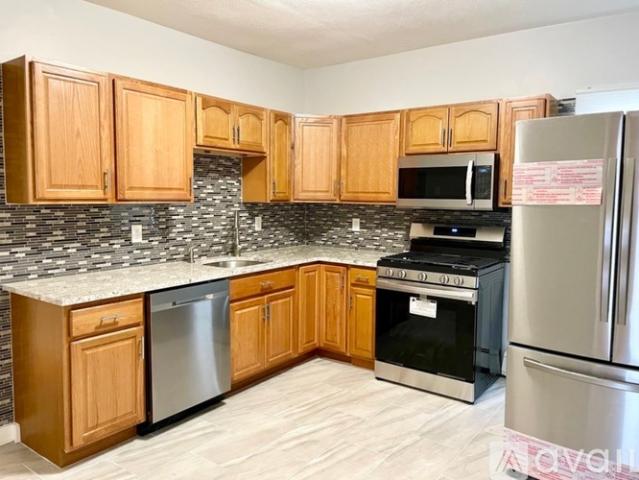 3 BR, 1 BA Apartment 227 Talbot Ave, Unit 3, Boston, MA 02124