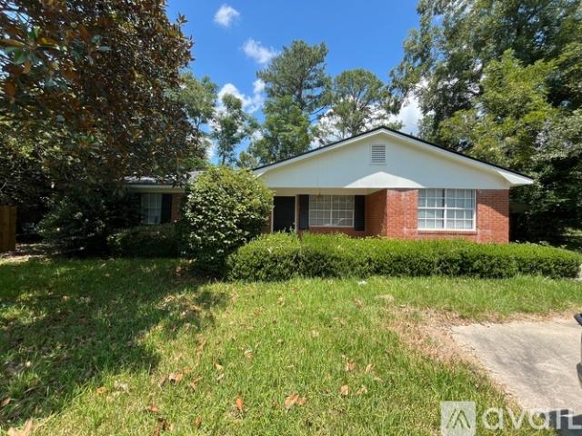 3 BR, 1 BA Apartment 2293 Burkhalter Rd, Statesboro, GA 30458