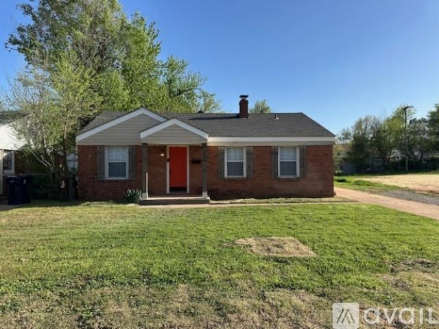 3 BR, 1 BA Apartment 2340 NW 31st St, Oklahoma City, OK 73112