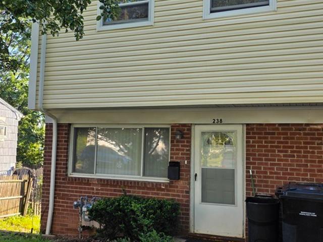 3 BR, 1 BA Apartment 238 Inza Street, Highland Park, NJ 08904