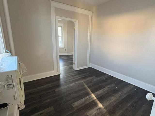 3 BR, 1 BA Apartment 23 Cedar St, Yonkers, NY 10701