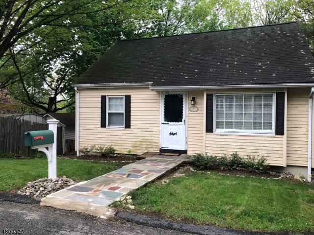 3 BR, 1 BA Apartment 23 Grv St, Boonton, NJ 7005