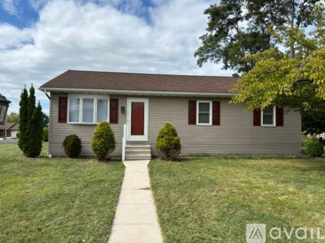 3 BR, 1 BA Apartment 2 Caribou Drive, Hanover, PA 17331