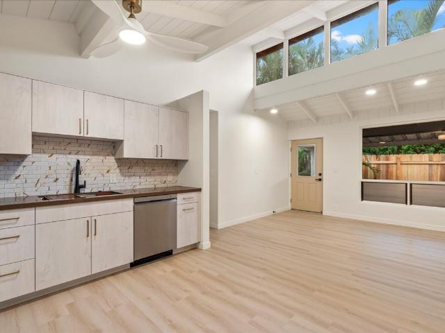 3 BR, 1 BA Apartment 3567 Baldwin Ave, Makawao, HI 96768
