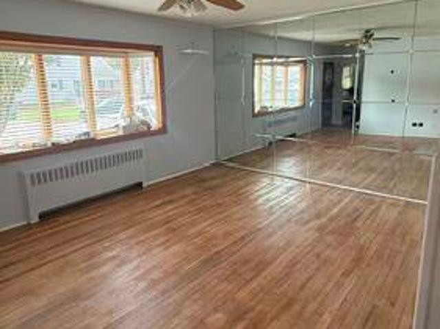 3 BR, 1 BA Apartment 35 Julian Street, Hicksville, NY 11801