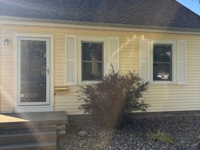 3 BR, 1 BA Apartment 3625 12 Th St, East Moline, IL 61244
