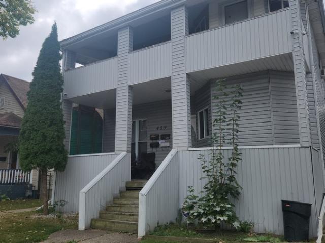 3 BR, 1 BA Apartment 366 Campbell Avenue, Windsor, ON N9B 2H3
