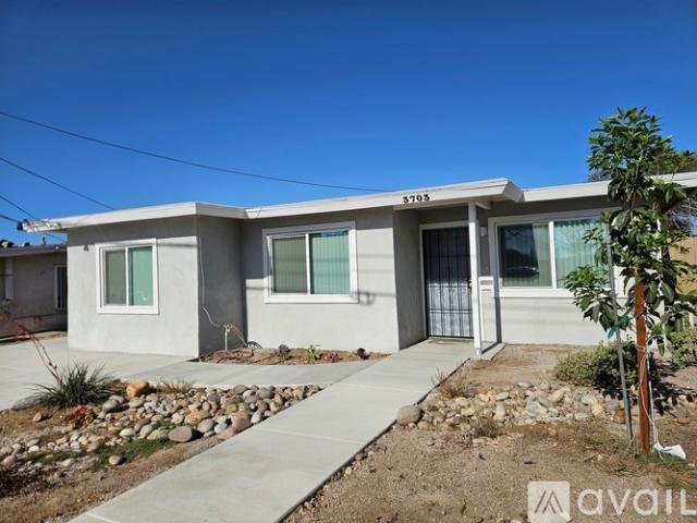 3 BR, 1 BA Apartment 3703 Billman Street, San Diego, CA 92115
