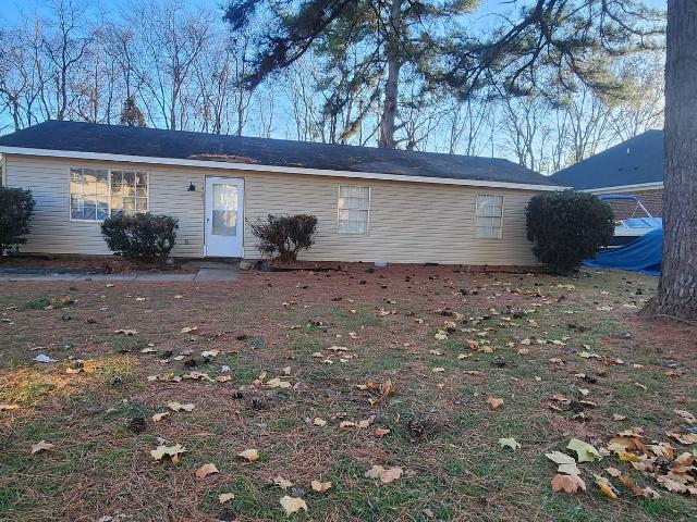 3 BR, 1 BA Apartment 3721 Valleydale Road NW, Huntsville, AL 35810