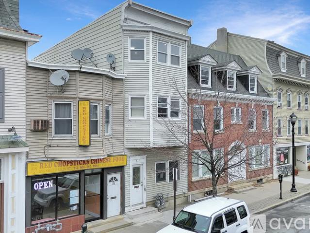 3 BR, 1 BA Apartment 377 South Main Street, Phillipsburg, NJ 08865