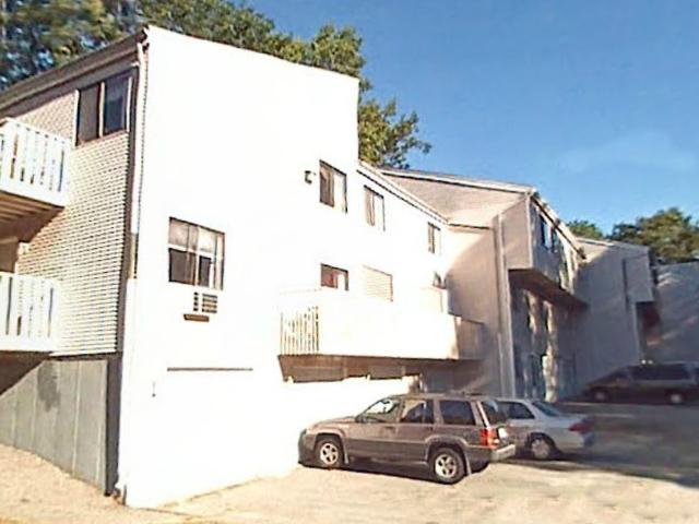 3 BR, 1 BA Apartment 37 Pleasant Valley Drive, Worcester, MA 01605
