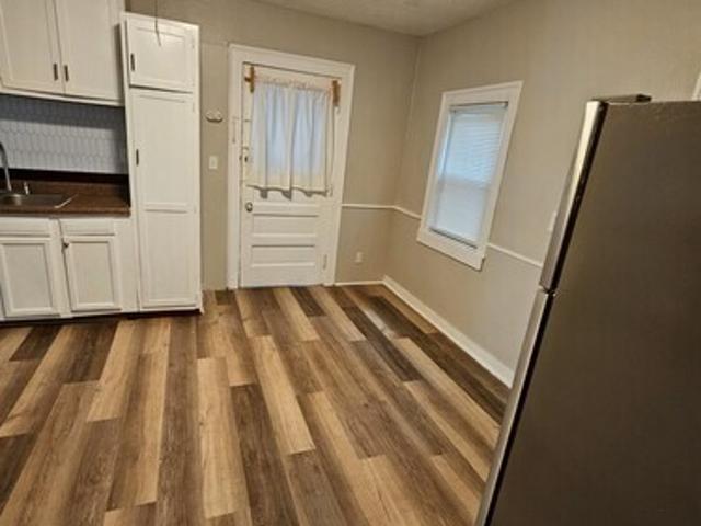 3 BR, 1 BA Apartment 3811 John Ave, Unit 1, Cleveland, OH 44113