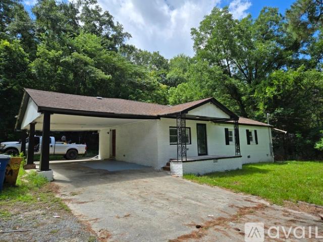 3 BR, 1 BA Apartment 3846 Log Cabin Drive, Macon, GA 31204