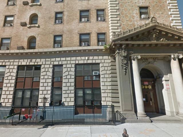 3 BR, 1 BA Apartment 390 Nostrand Ave, Brooklyn, NY 11216