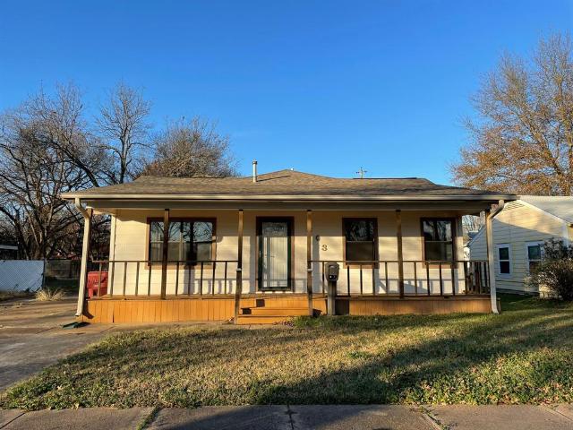 3 BR, 1 BA Apartment 303 Boyd Loop, Bonham, TX 75418