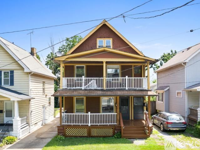 3 BR, 1 BA Apartment 3001 W 11 Th St, Unit 3001, Cleveland, OH 44113
