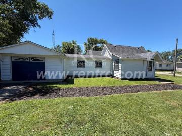 3 BR, 1 BA Apartment 309 Washington W f, Fithian, IL 61844