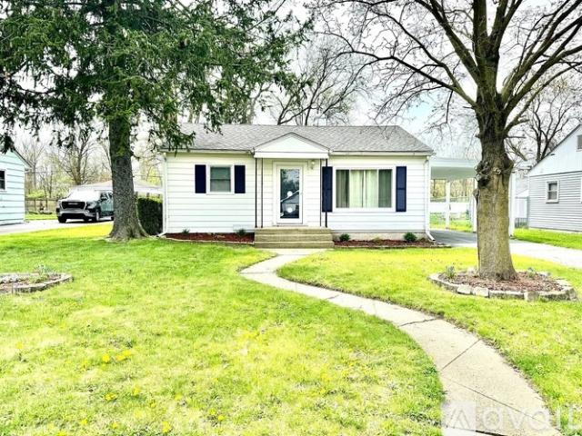 3 BR, 1 BA Apartment 309 Maple St, Crown Point, IN 46307
