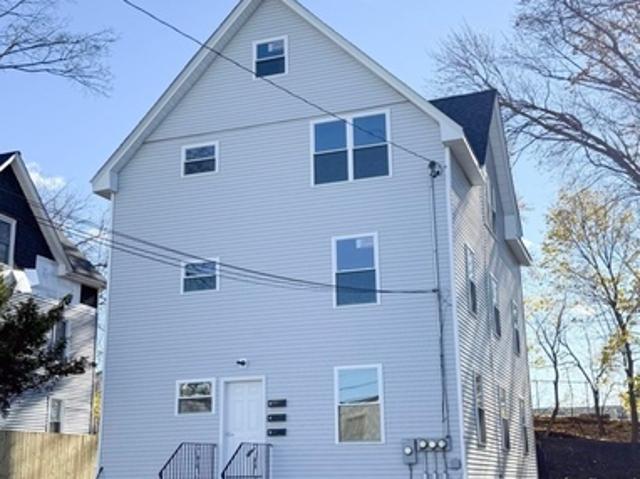3 BR, 1 BA Apartment 31 Florence Street, Unit Unit 3, New Britain, CT 06051