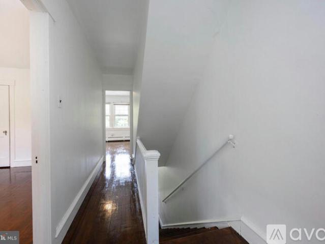 3 BR, 1 BA Apartment 337 Stuart Ave, Unit N/A, Downingtown, PA 19335