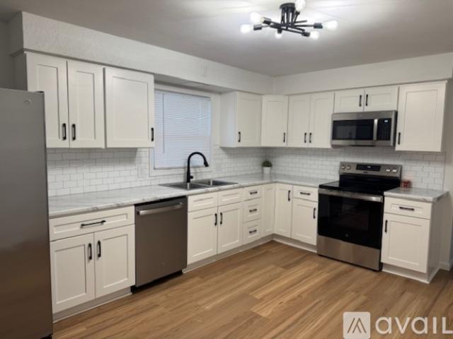 3 BR, 1 BA Apartment 3341 11 Th Street N, Wisconsin Rapids, WI 54494
