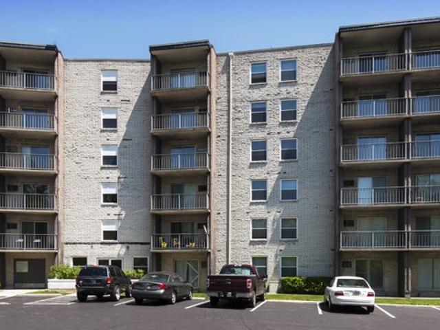 3 BR, 1 BA Apartment 3375 McHenry Avenue, Cincinnati, OH 45225