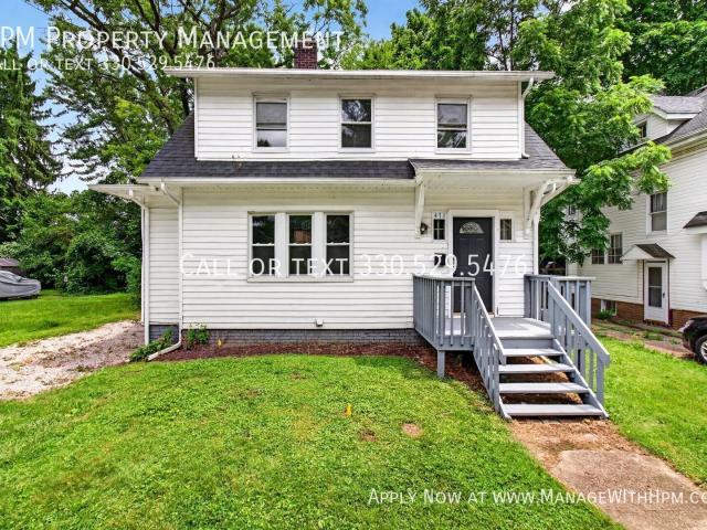 3 BR, 1 BA Apartment 471 Beechwood Drive, Akron, OH 44320