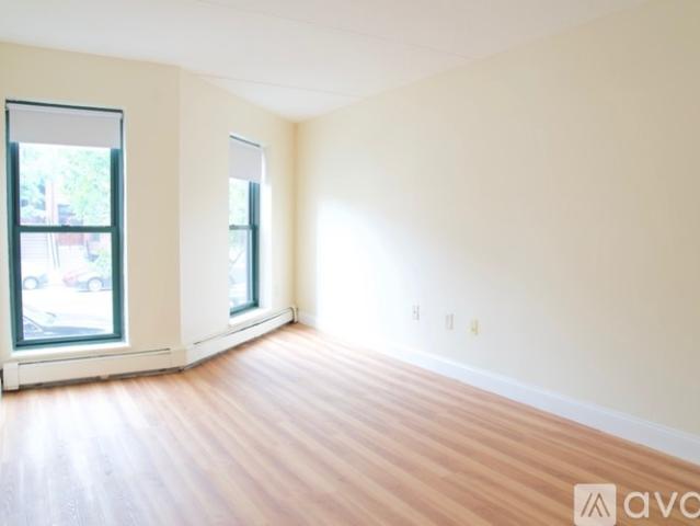 3 BR, 1 BA Apartment 400 Massachusetts Ave, Unit 36, Boston, MA 02115