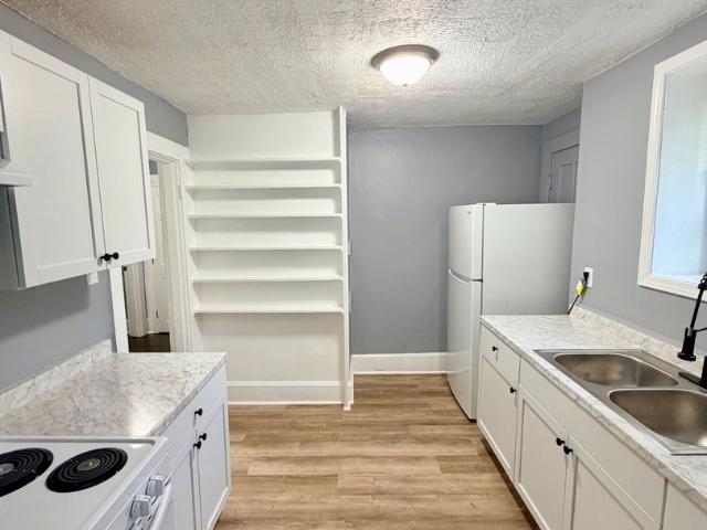 3 BR, 1 BA Apartment 406 Highland Ave, Georgetown, KY 40324