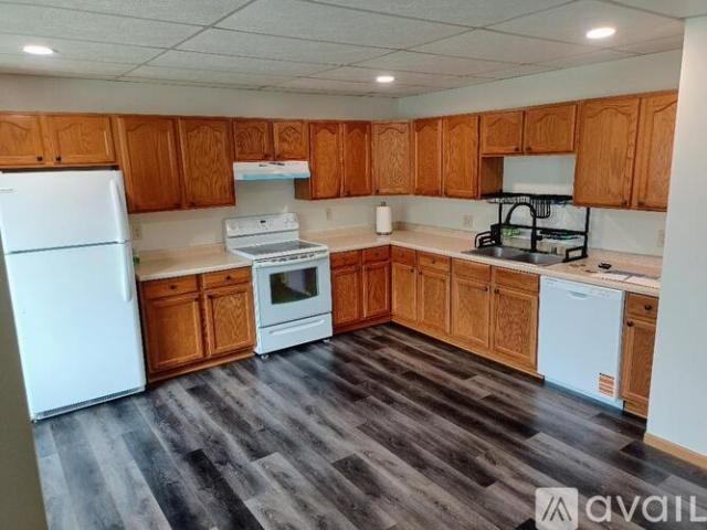 3 BR, 1 BA Apartment 418 Manitowoc Street, Unit 418, Reedsville, WI 54230