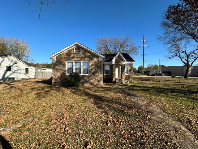 3 BR, 1 BA Apartment 4221 Jenny Lind Road, Fort Smith, AR 72901